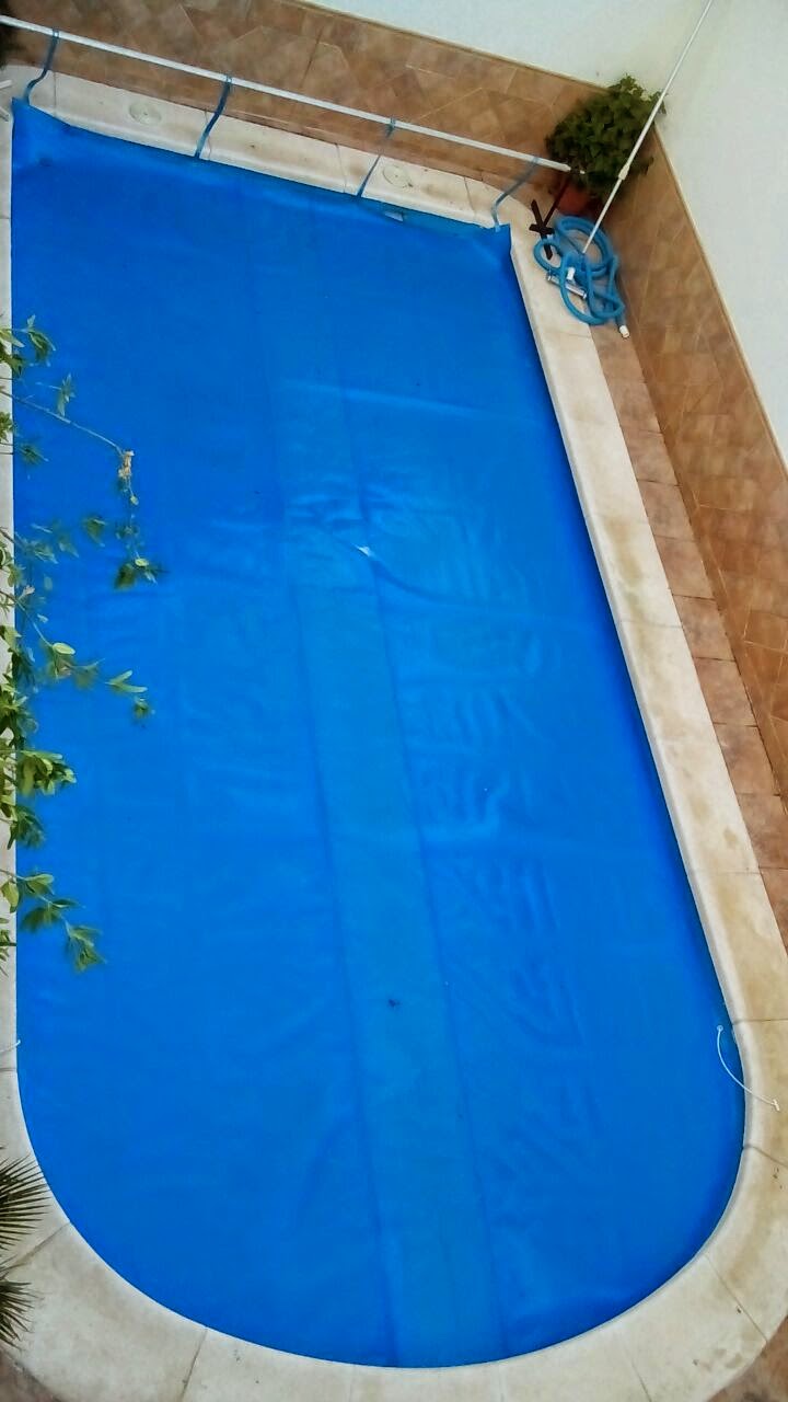 Instalación de cubierta para piscina